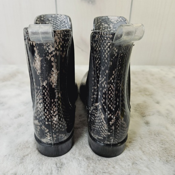 INC International Concepts Womens Size 6 Snake‎ Print Pull-on Ankle Rain Boots - Picture 6 of 9